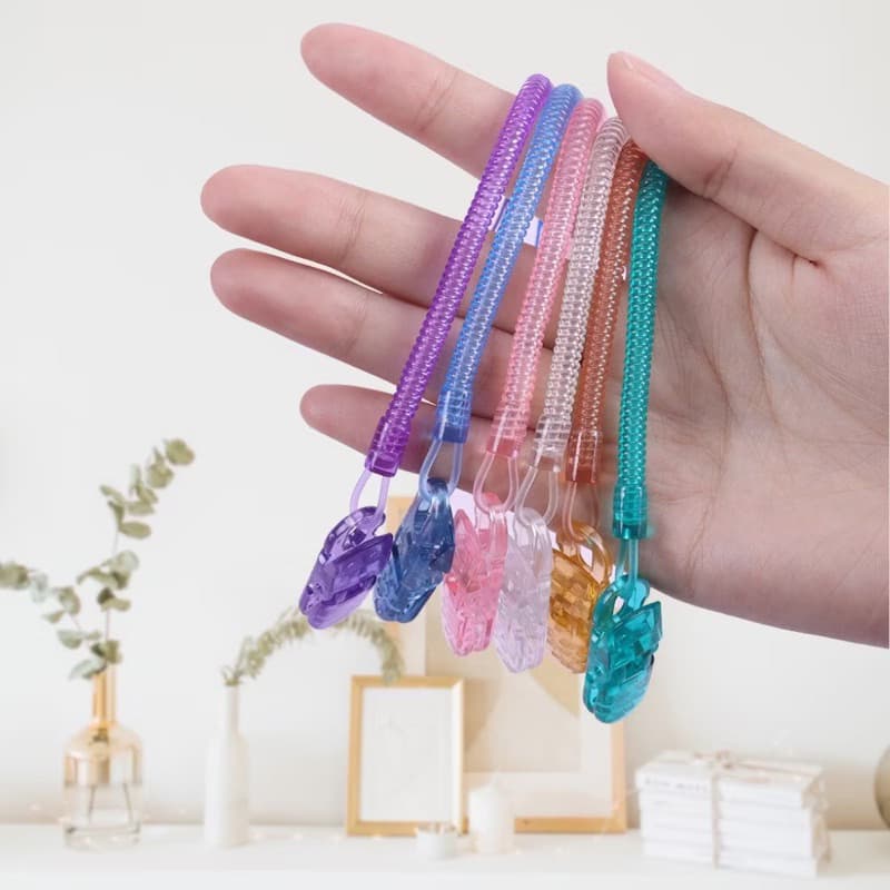 Kit 3 Prendedor De Chupeta Bico Com Mola Universal