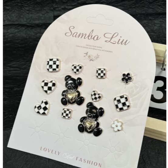 Kit 12pcs Charms para Sandálias Adulto e Feminino -urso fofo/Brilha Brilha Estrelinha/ cachorro