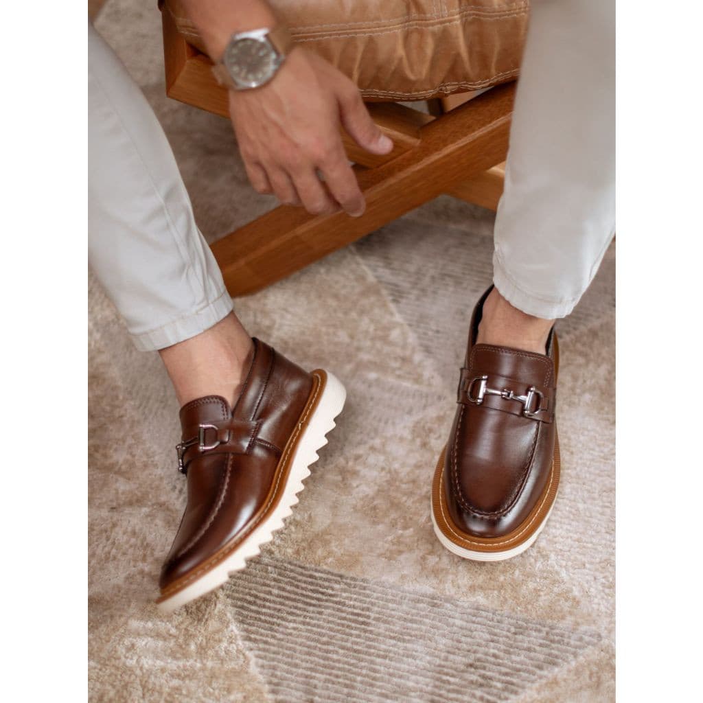 Mocassim Masculino Sola Tratorada com Bridão Conforto e Elegância Sapato Masculino Moderno Dia dos Pais