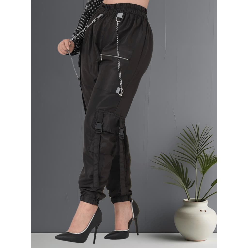 CALÇA CARGO JOGGER FEMININO TACTEL COM ZÍPER, TIRAS DECORATIVAS E CORRENTES PRETO P, M, G